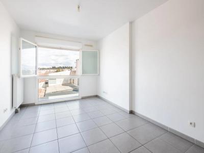 Vente Appartement 2 pièces MARSEILLE-10EME-ARRONDISSEMENT 13010