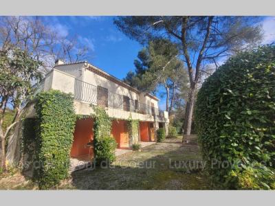 Vente Maison 5 pi�ces BELCODENE 13720