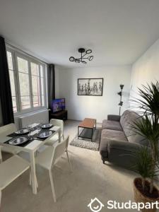For rent Apartment VILLEJUIF  94