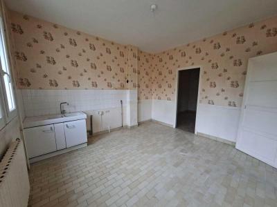 Vente Maison 4 pi�ces CIRY-LE-NOBLE 71420