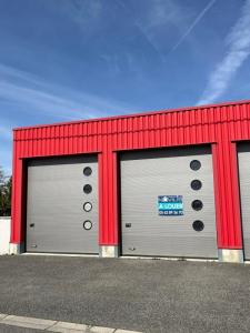 Location Commerce GARIDECH  31