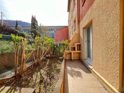 For rent Apartment TRINITE 