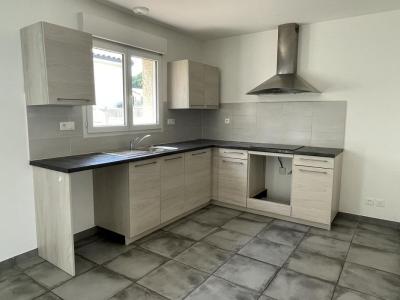 For rent House GRATENTOUR 