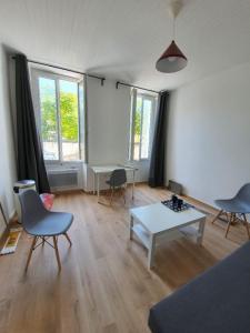 Vente Appartement 2 pi�ces MARSEILLE-1ER-ARRONDISSEMENT 13001