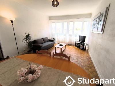 Location Appartement 4 pièces LYON-7EME-ARRONDISSEMENT 69007