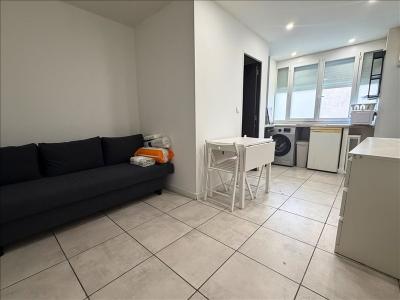 Location Appartement NIMES  30