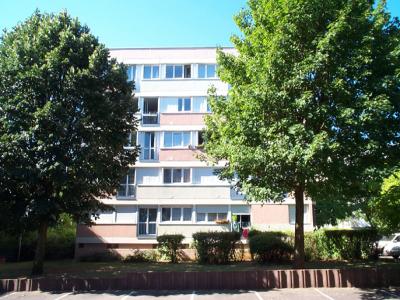 For rent Apartment CHENOVE 