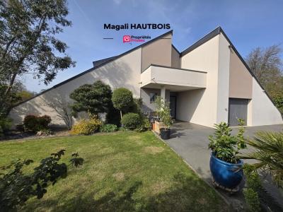 Vente Maison 9 pi�ces PARIGNY 50600