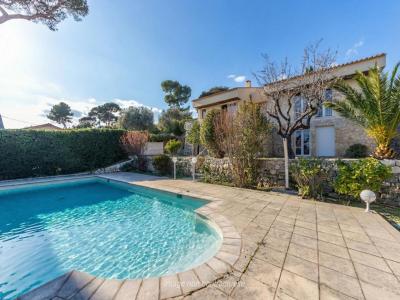 Vente Maison 4 pi�ces MOUGINS 06250