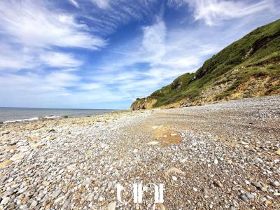 For sale House LONGUES-SUR-MER 