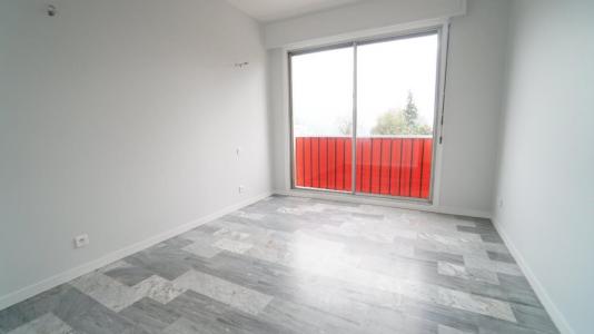 For rent Apartment NICE 