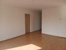 Louer Appartement Grand-charmont 677 euros