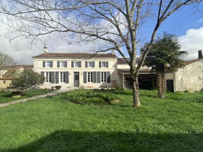 Vente Maison 15 pièces LOUZIGNAC 17160