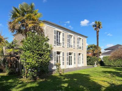 Vente Maison 7 pi�ces PAU 64000