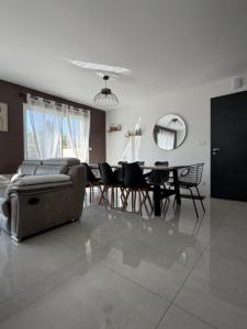 Vente Maison 4 pi�ces CHEMILLE 49120