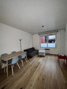 Location Appartement LYON-6EME-ARRONDISSEMENT 69006