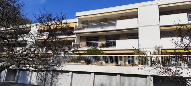 Vente Appartement 4 pi�ces CHARBONNIERES-LES-BAINS 69260