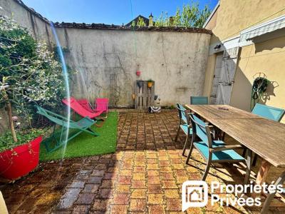 Vente Maison 5 pièces MEHUN-SUR-YEVRE 18500