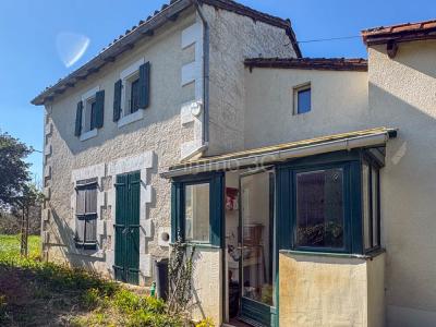 Vente Maison 5 pi�ces CHEF-BOUTONNE 79110