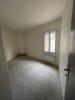 Louer Appartement Poussan 620 euros
