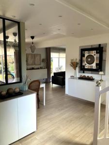 Vente Maison 8 pièces VERNEUIL-SUR-SEINE 78480