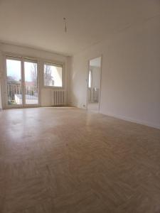 Location Appartement 4 pi�ces CHAZELLES-SUR-LYON 42140