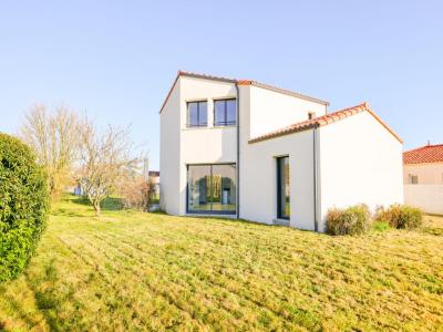 Vente Maison 6 pi�ces REMOUILLE 44140