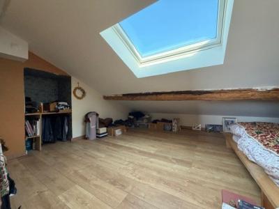 For sale Apartment SAINT-GENEST-LERPT 