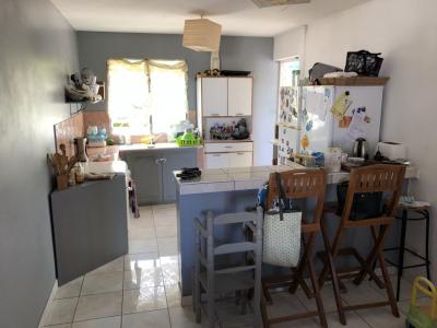For sale House POSSESSION 