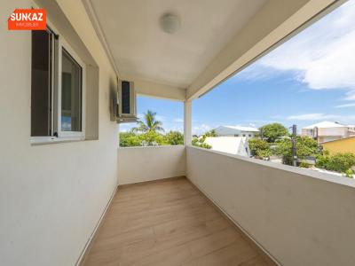 Location Appartement SAINT-PIERRE 