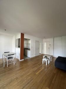 Location Appartement LYON-8EME-ARRONDISSEMENT 69008
