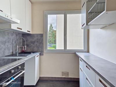 Location Appartement 4 pièces CHAMALIERES 63400