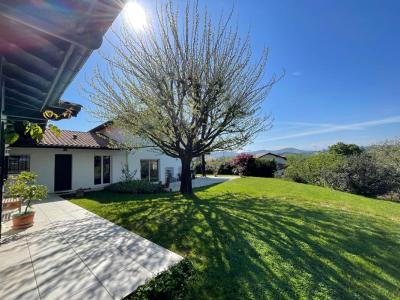 Vente Maison 6 pi�ces USTARITZ 64480