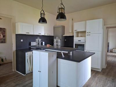 Vente Maison 5 pi�ces SAINT-ESTEPHE 33180