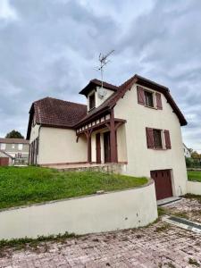 Vente Maison 5 pièces SAINT-JULIEN-LES-VILLAS 10800