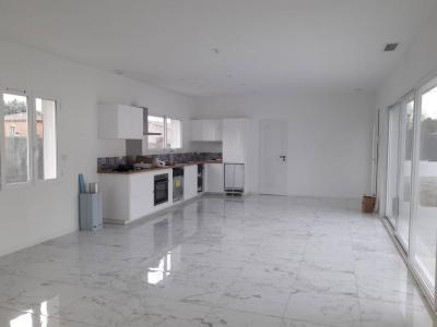 Vente Maison 5 pi�ces SIMIANE-COLLONGUE 13109