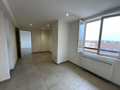 Location Appartement 2 pièces LYON-4EME-ARRONDISSEMENT 69004