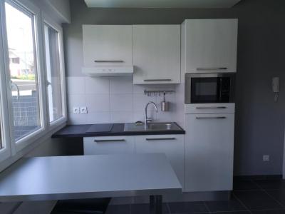 Location Appartement BARBERAZ 