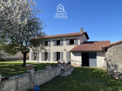 For sale Prestigious house ROUILLAC  16