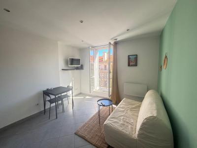 Location Appartement MARSEILLE-2EME-ARRONDISSEMENT 13002