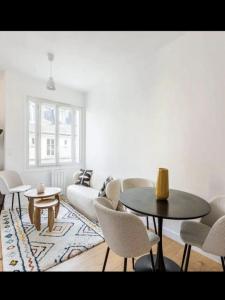Location Appartement 2 pièces PARIS-16EME-ARRONDISSEMENT 75016