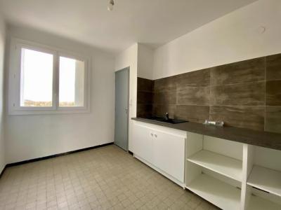 For rent Apartment AVIGNON 
