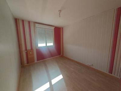 Location Appartement GENELARD 