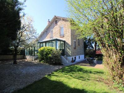 Vente Maison 8 pi�ces CROSNE 91560