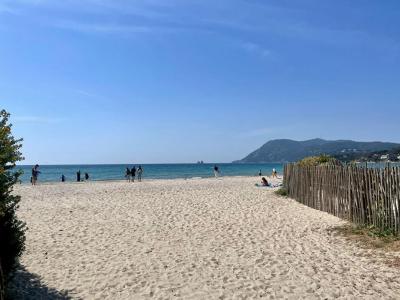 Vente Appartement SEYNE-SUR-MER 83500