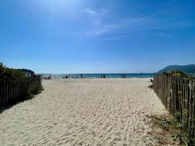 Vente Appartement SEYNE-SUR-MER 83500