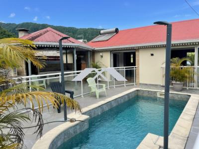 Location Maison 5 pi�ces ENTRE-DEUX 97414