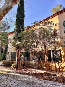 Vente Prestige SANARY-SUR-MER 83110