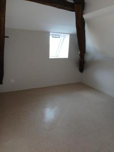 Location Maison AVALLON 