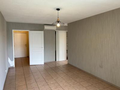 For rent Apartment CARCASSONNE 